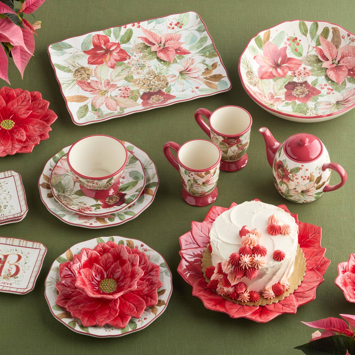 Winter Blooms 3-D Poinsettia Ice Cream Bowl