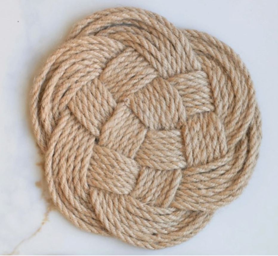 Fodory Jute Braided Trivet - L