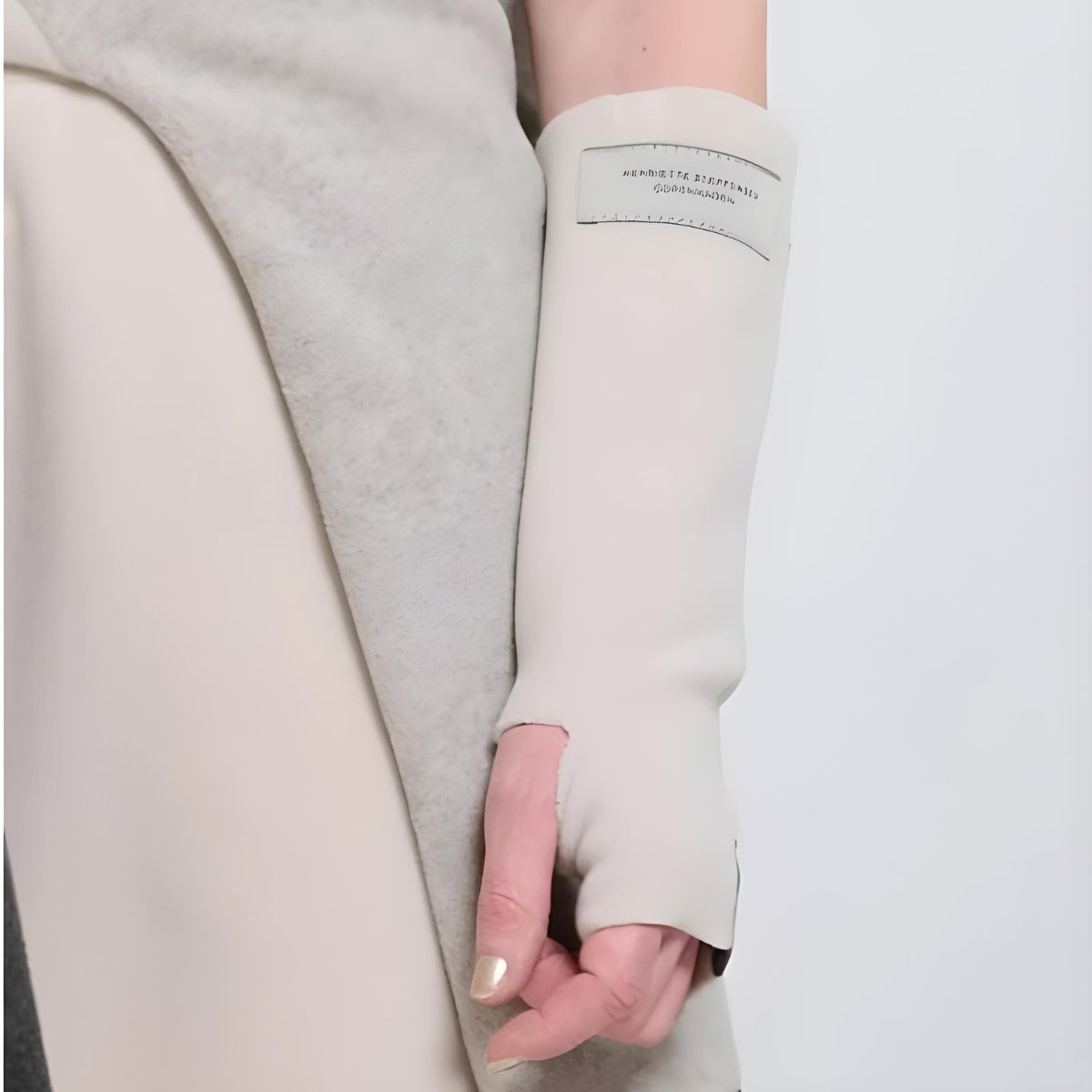 Henriette Steffensen Copenhagen Wrist Warmer - Kit