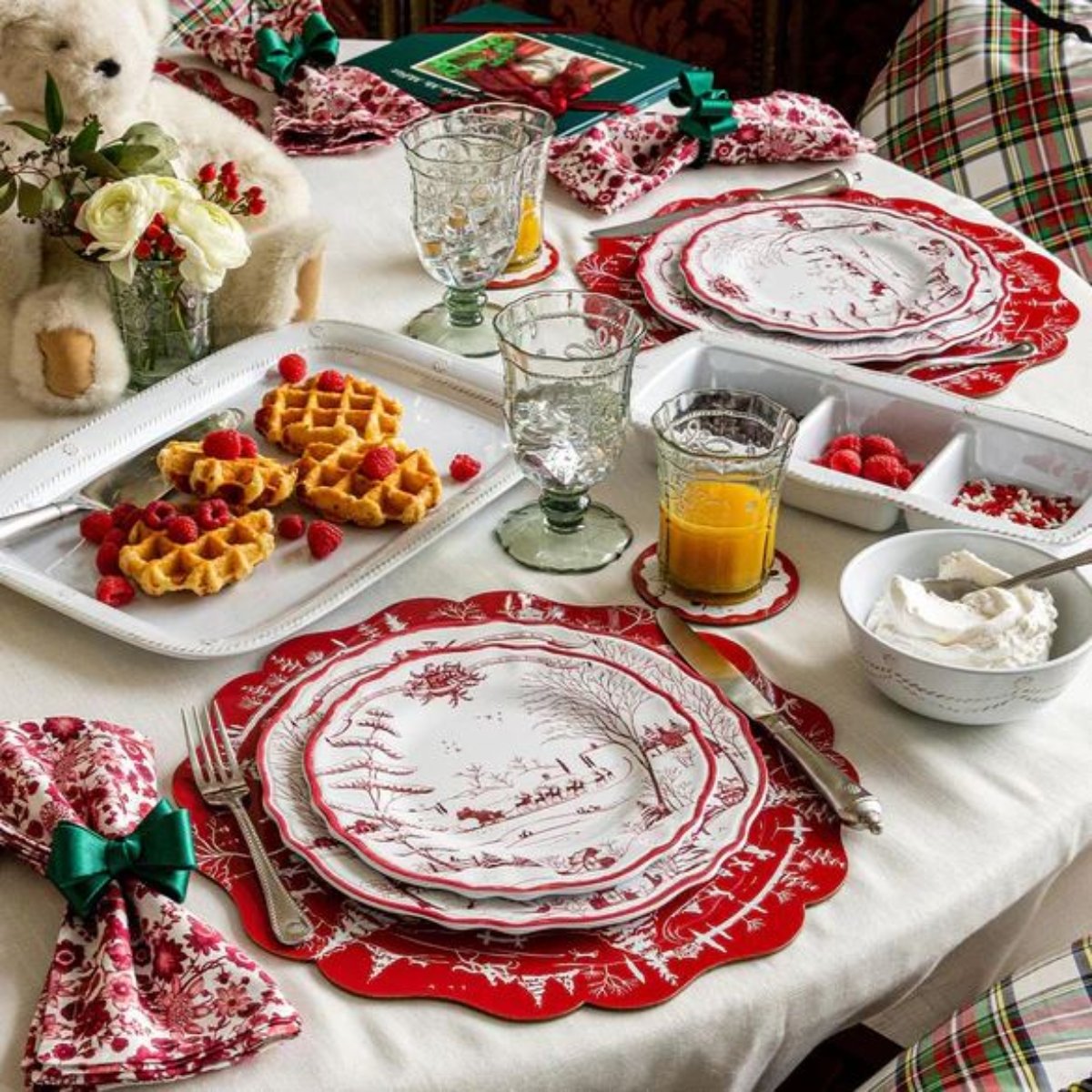 Juliska-Country-Estate-Winter-Frolic-Melamine-Dinner-Plate