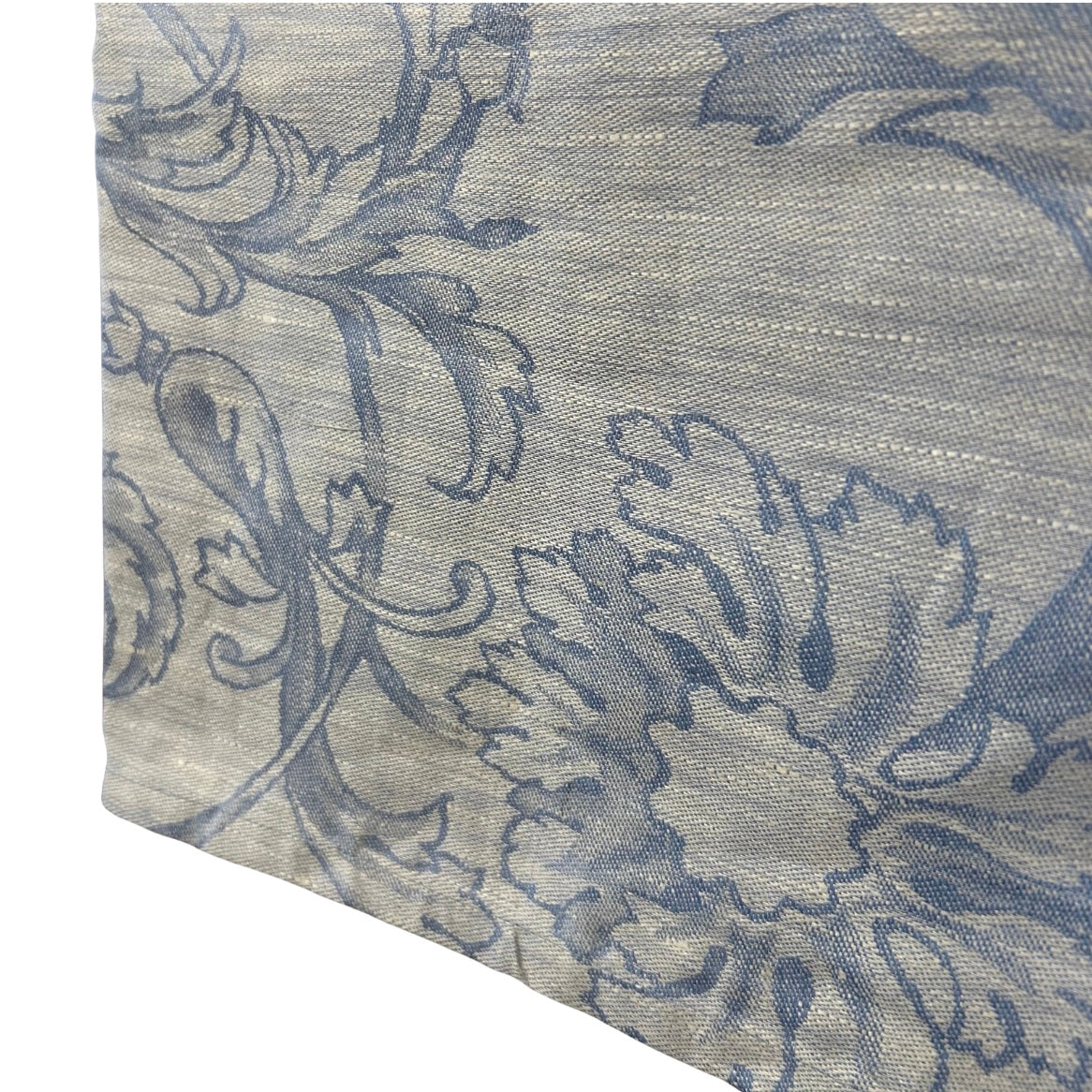 Le Cluny Light Blue Tablecloth 62" x 62"