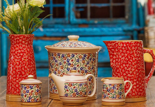 European Tea Gifts That Turn Tea Into a Ritual