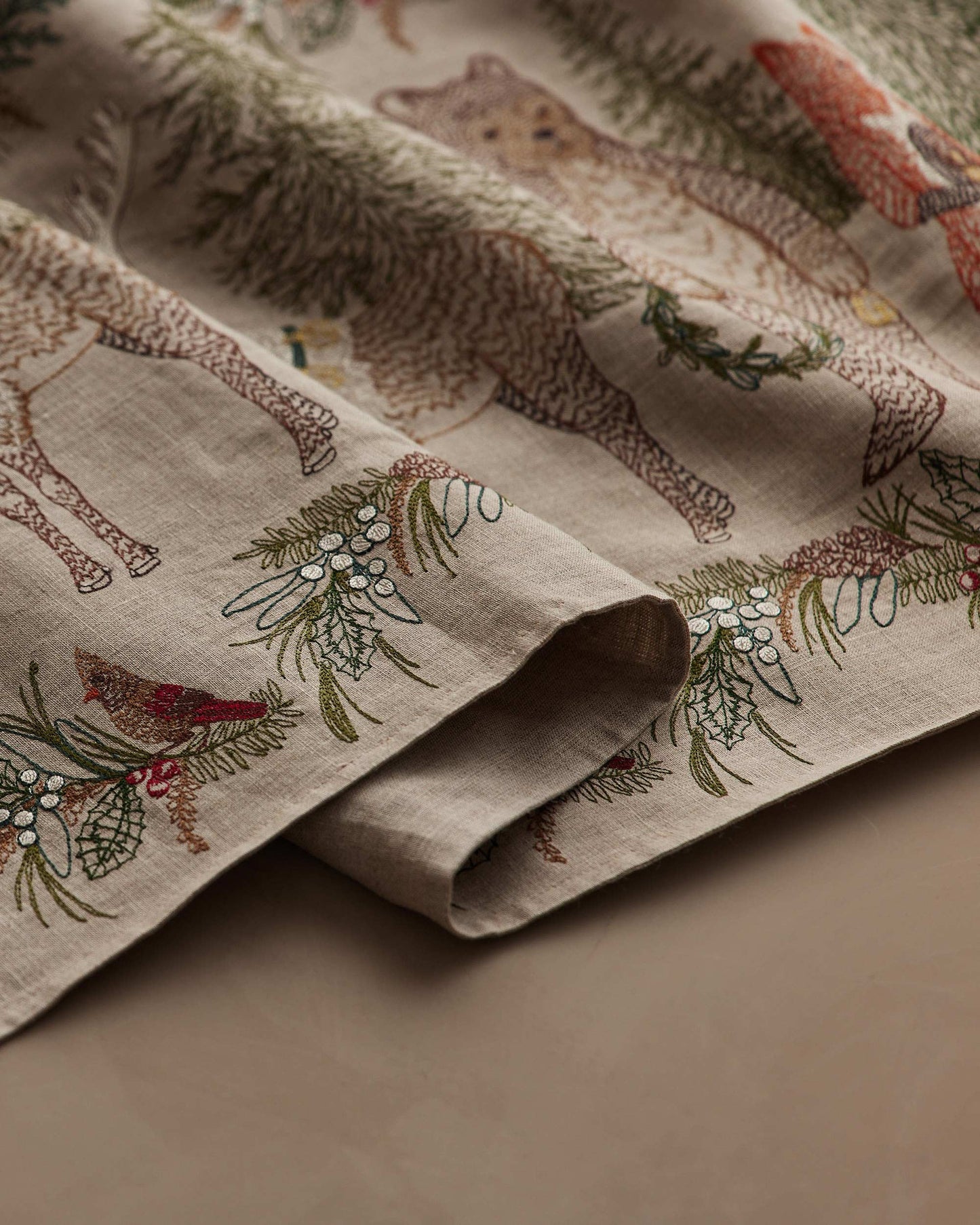 Coral & Tusk - Christmas Cheer Table Runner