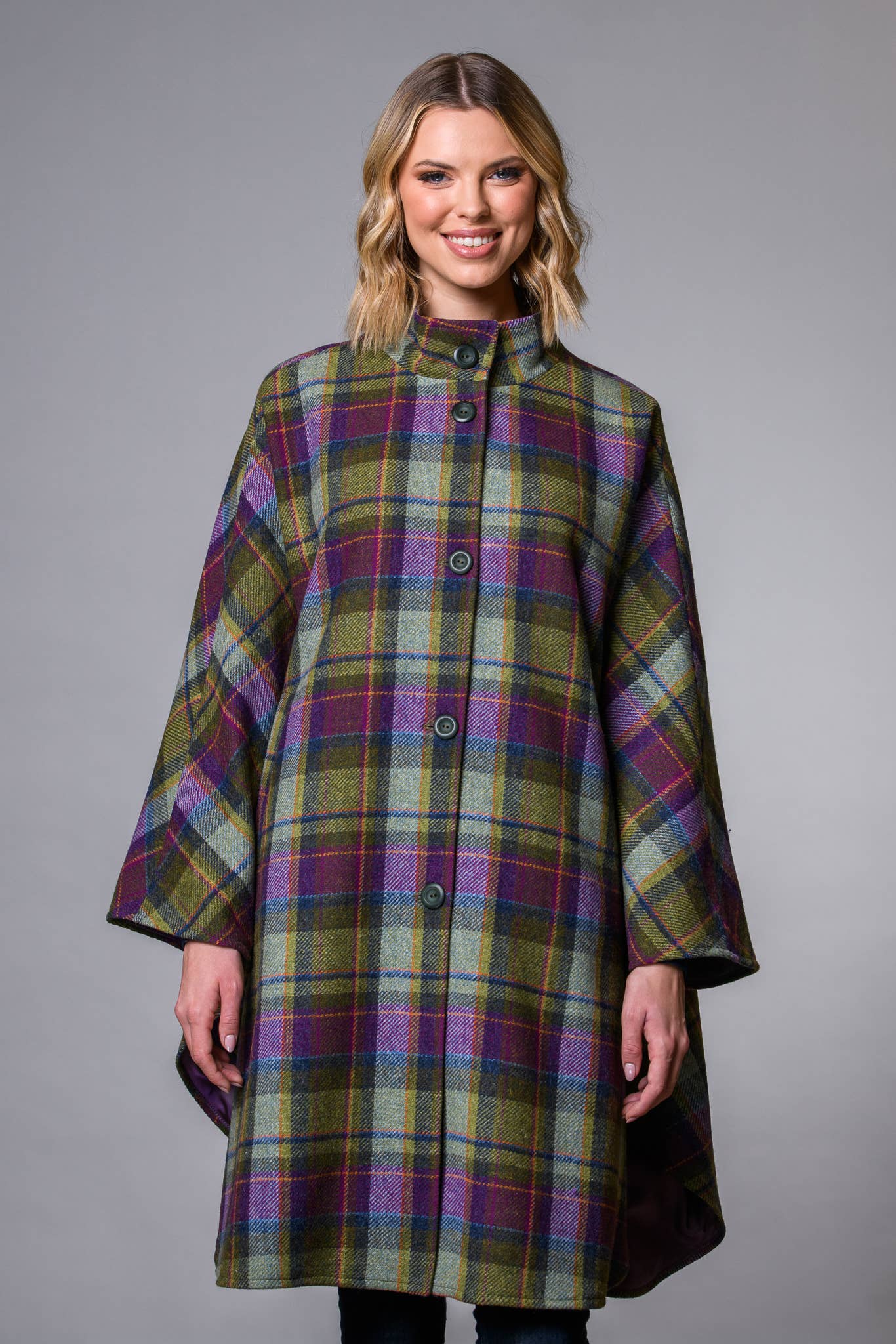 Mucros Weavers Dunloe Women's Cape - Green