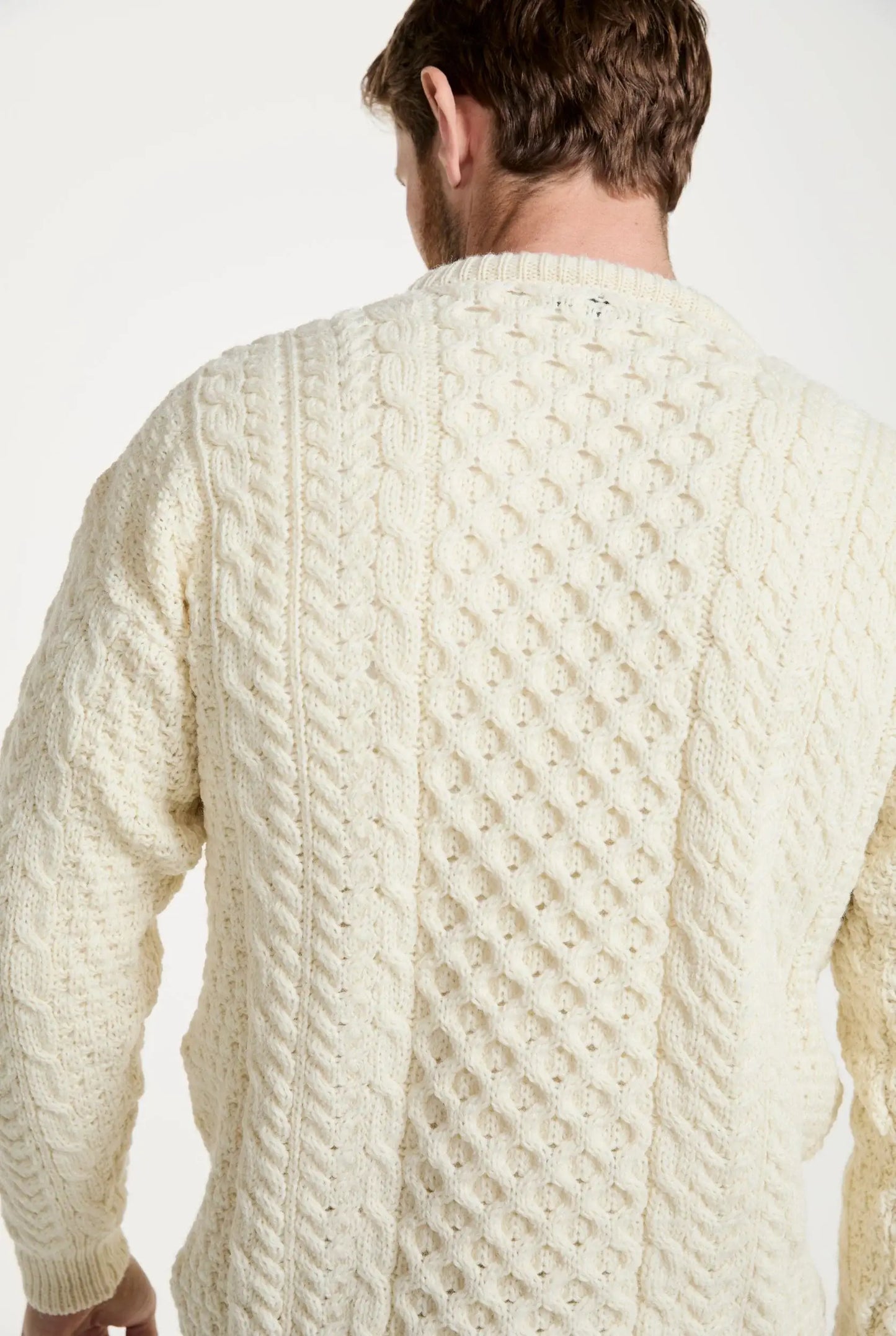 Aran Woollen Mills - Inishbofin Mens Traditional Aran Sweater -  Cream