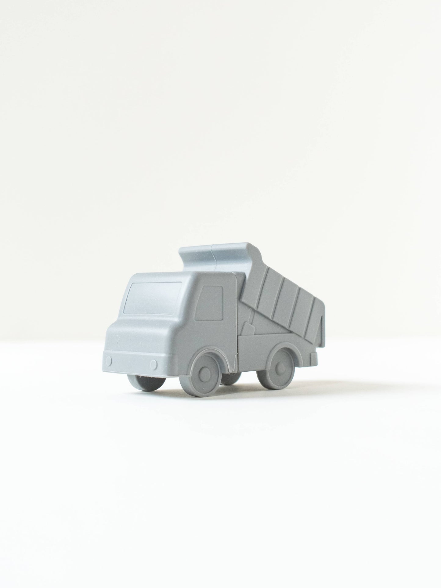 Kendi by Colored Organics - Truck Bath Toys