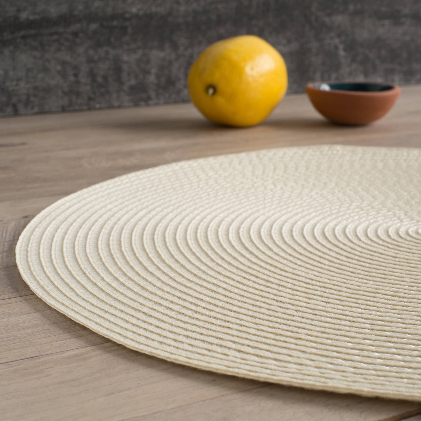 Disko Ivory Round Placemat Set/4