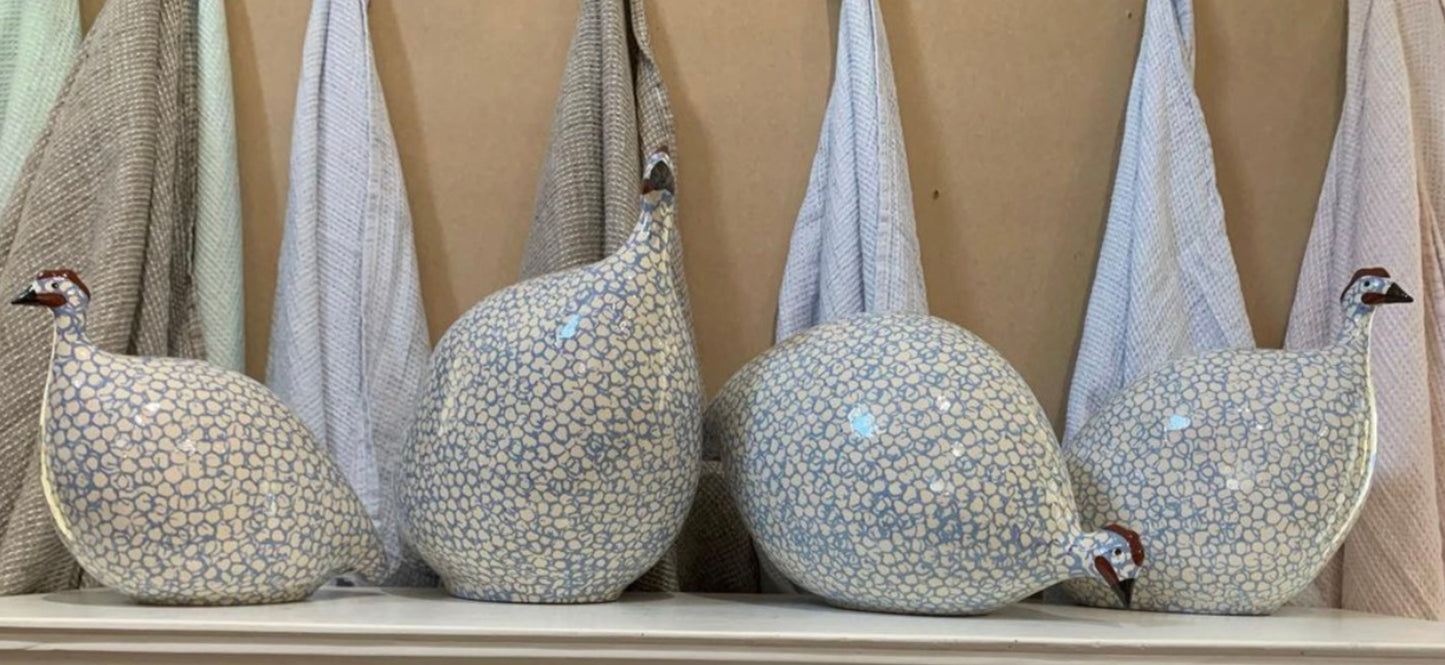 Les Ceramiques de Lussan Guinea White Spotted Lavender/Light Blue