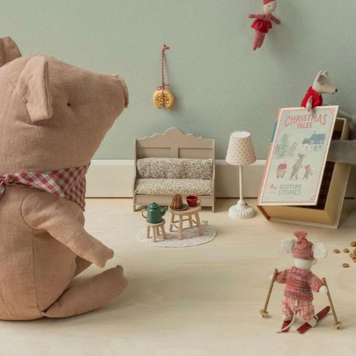 Maileg Christmas Tea Party, Mouse -  Red/Green