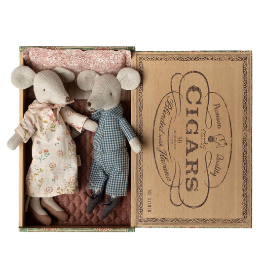 Maileg Grandma and Grandpa Mice in Cigarbox