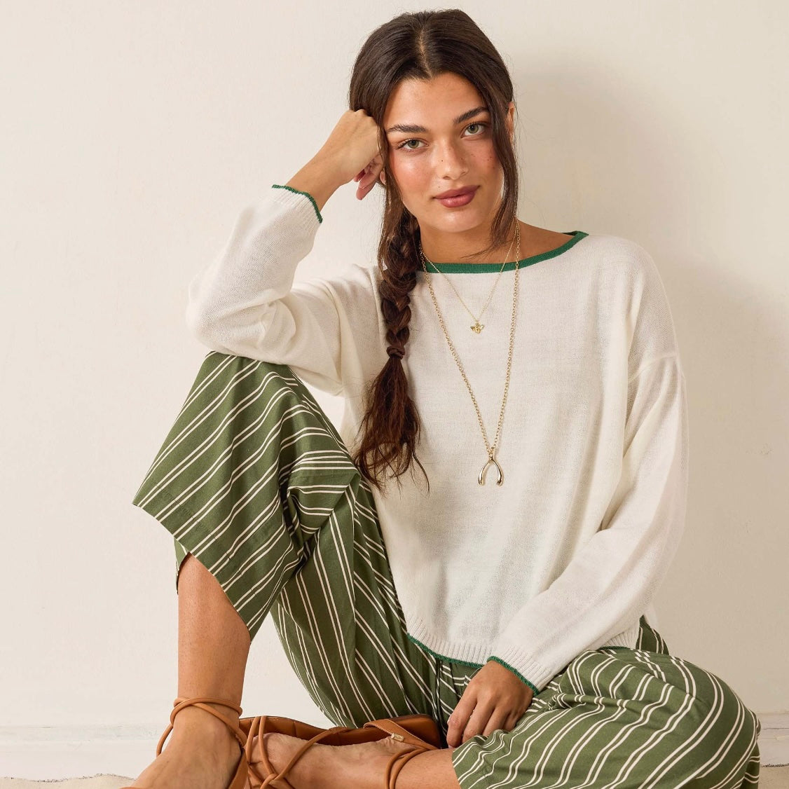 Mersea Cardiff Sweater - White/Jungle
