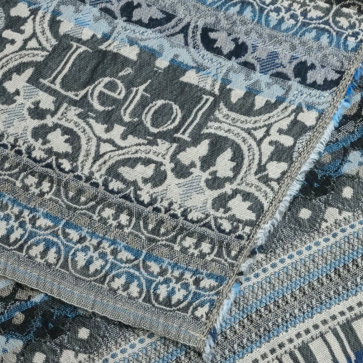 Oscar Gris Blue Organic Cotton Scarf