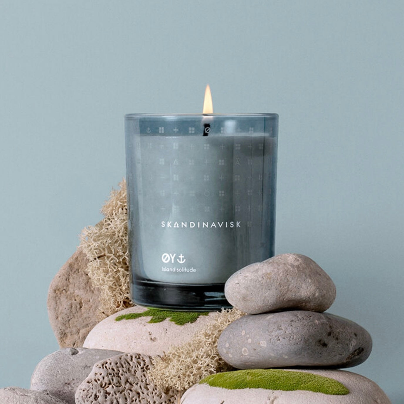 Skandinavisk ØY 200g Scented Candle