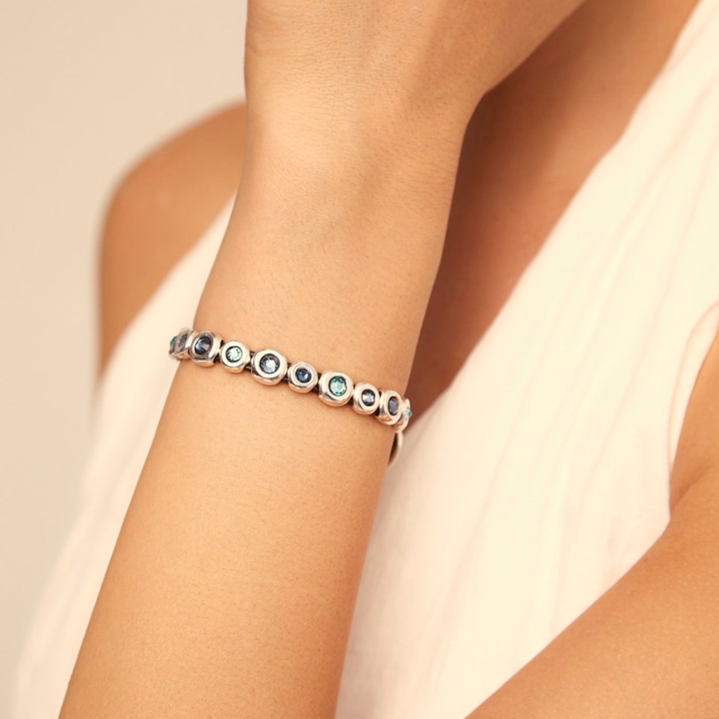 UNOde50 Magic Touch Bracelet
