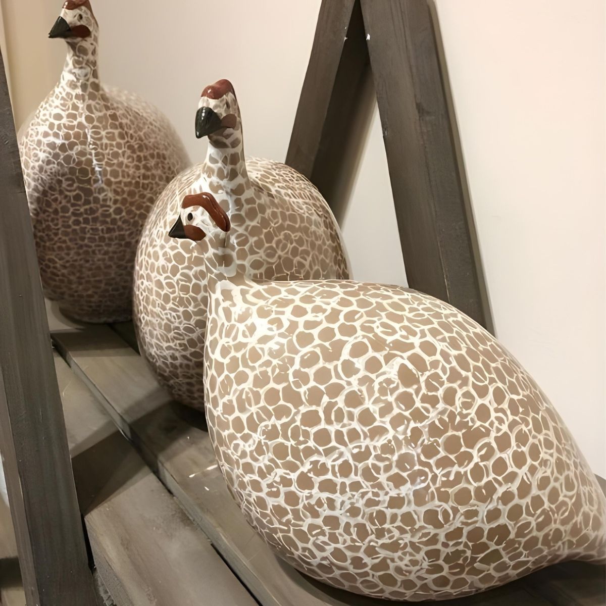 Les Ceramiques de Lussan Guinea Brown Spotted White