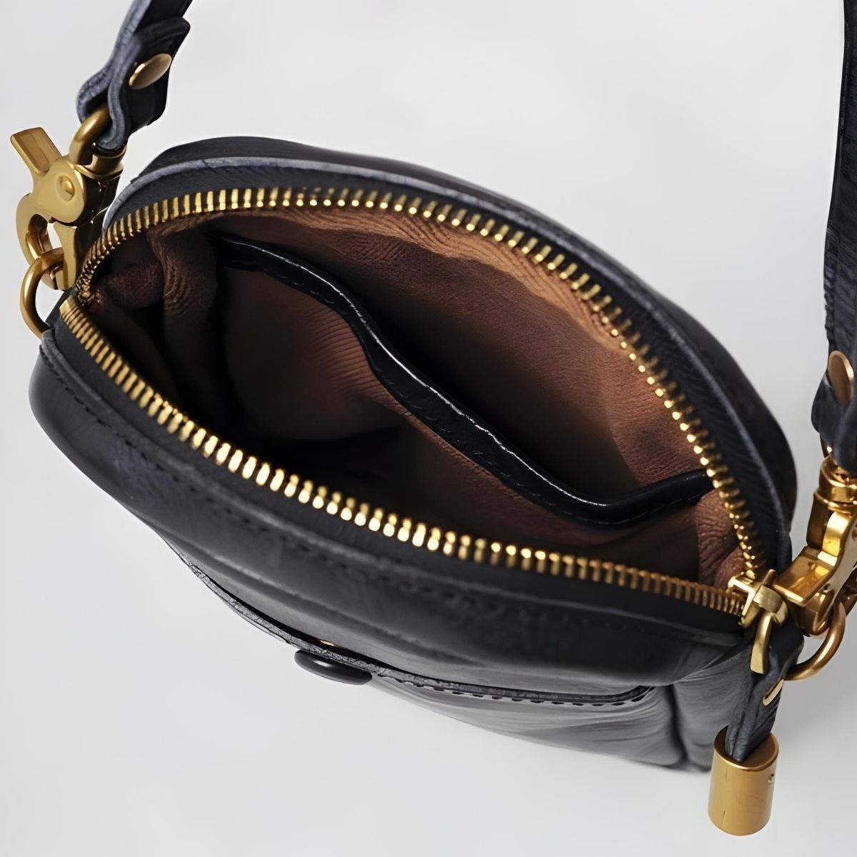 Uppdoo Snappi Sling Bag - Black