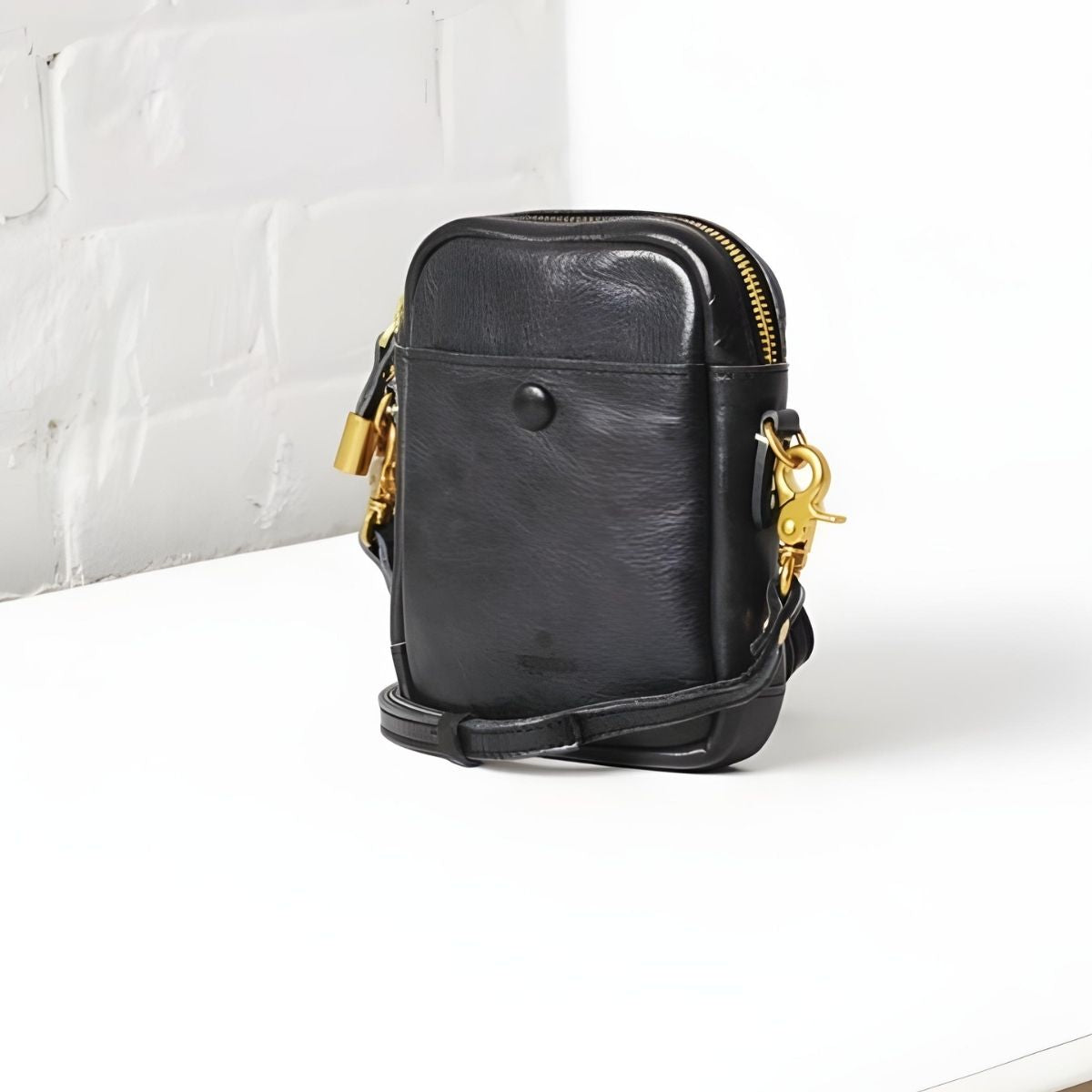 Uppdoo Snappi Sling Bag - Black