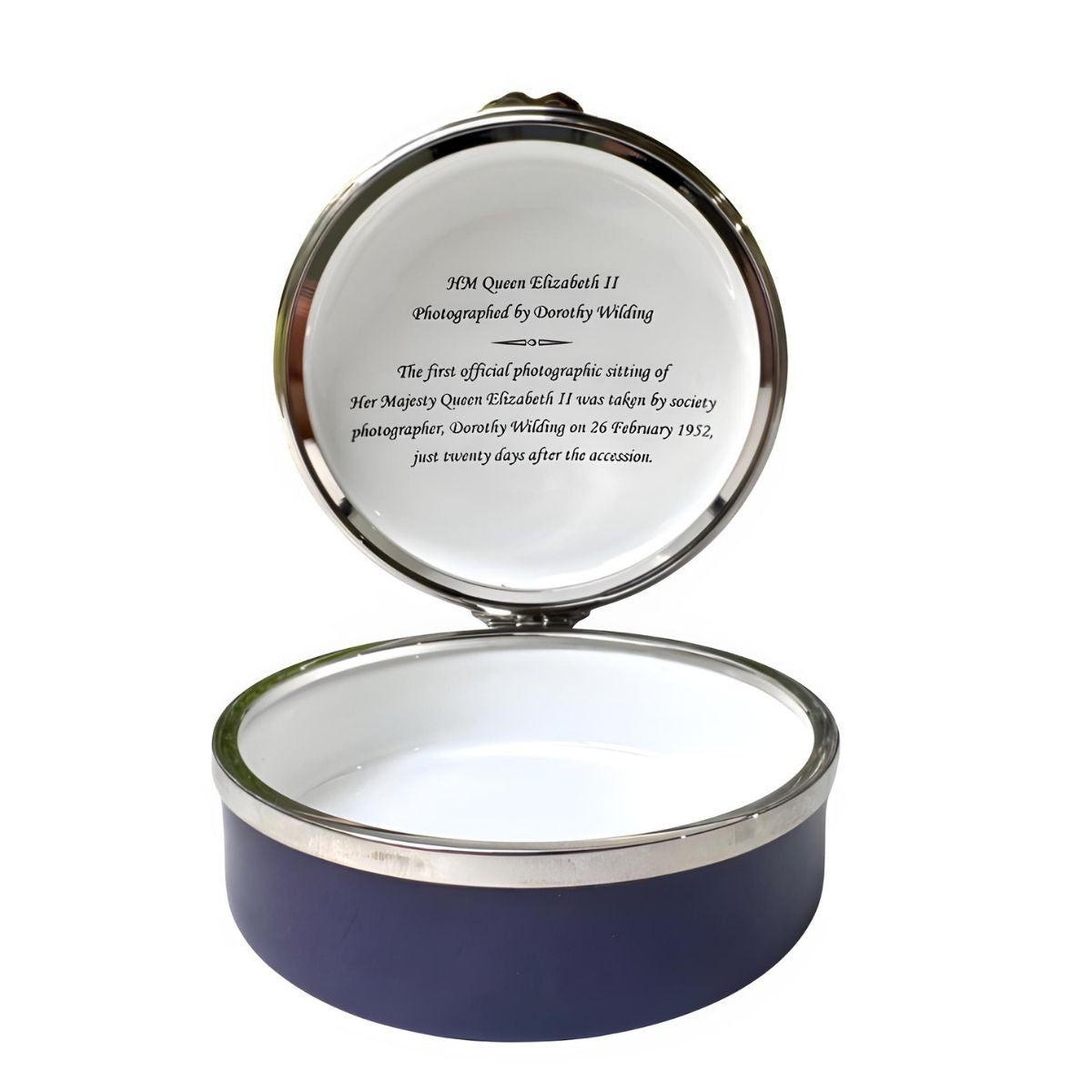 Halcyon Days Portrait of HM Queen Elizabeth II by Dorothy Wilding Enamel Box