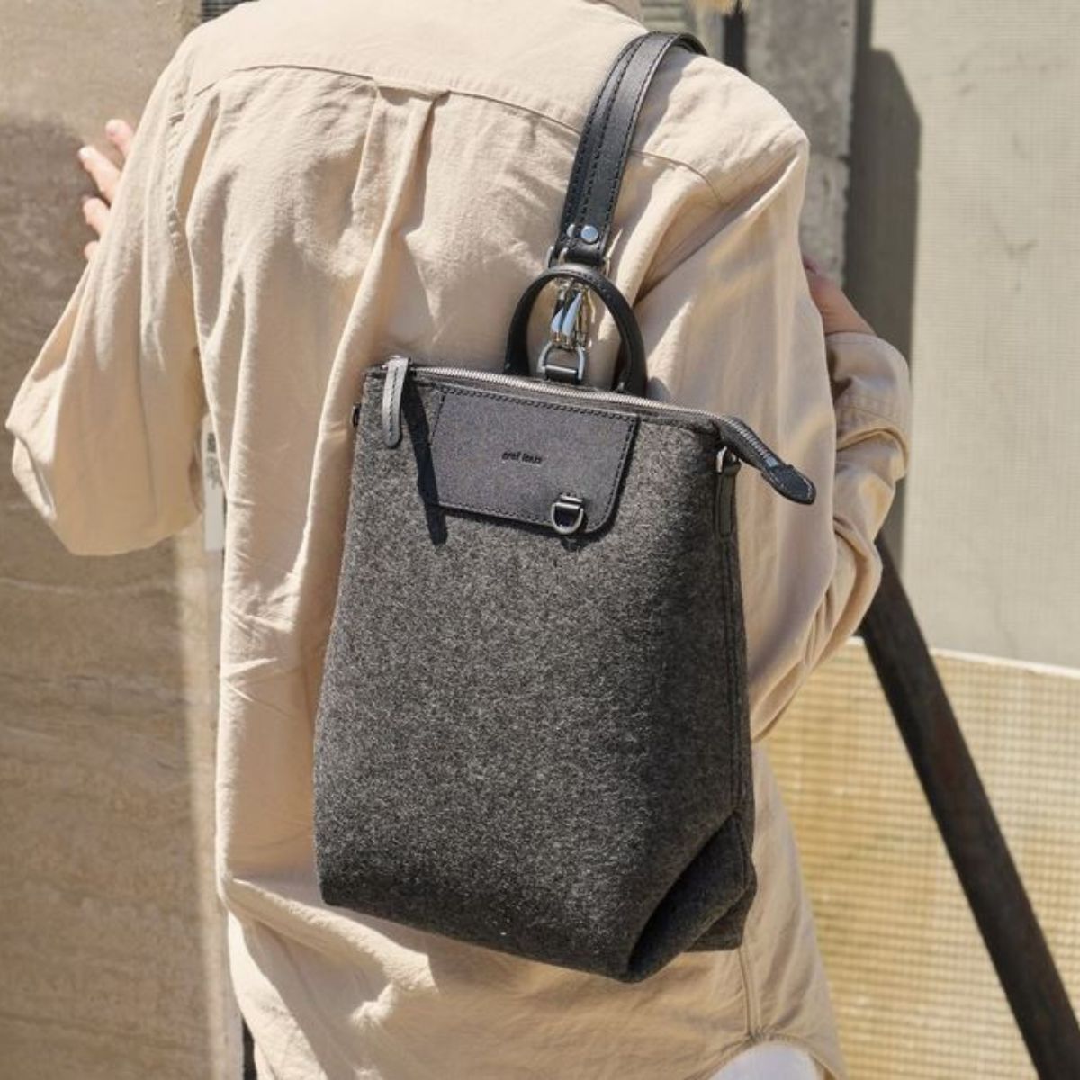 Graf Lantz Bedford Merino Wool Midi Backpack in Charcoal