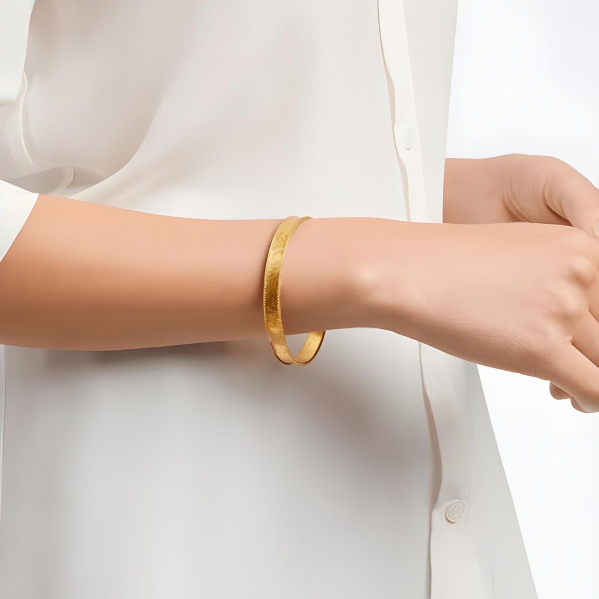 Julie Vos Savoy Bangle - Medium