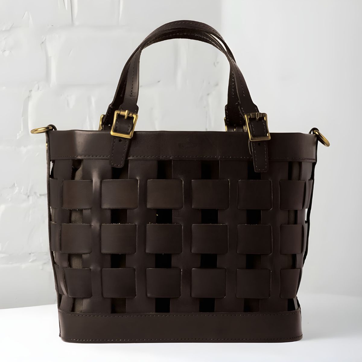 Uppdoo Venture Basket Tote - Chestnut