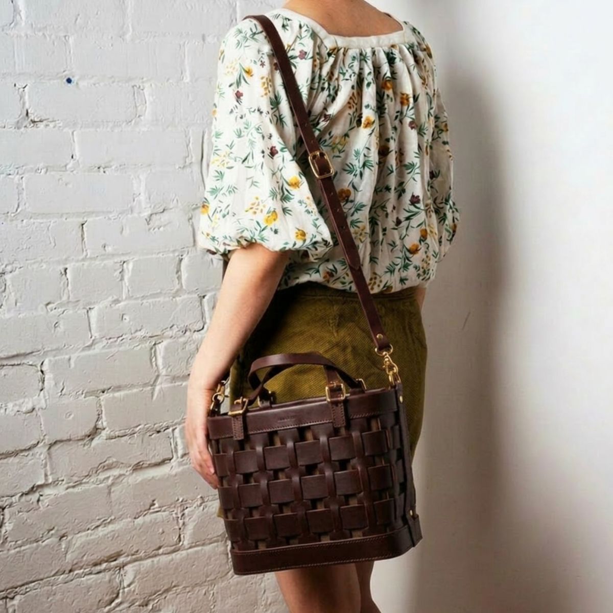 Uppdoo Venture Basket Tote - Chestnut