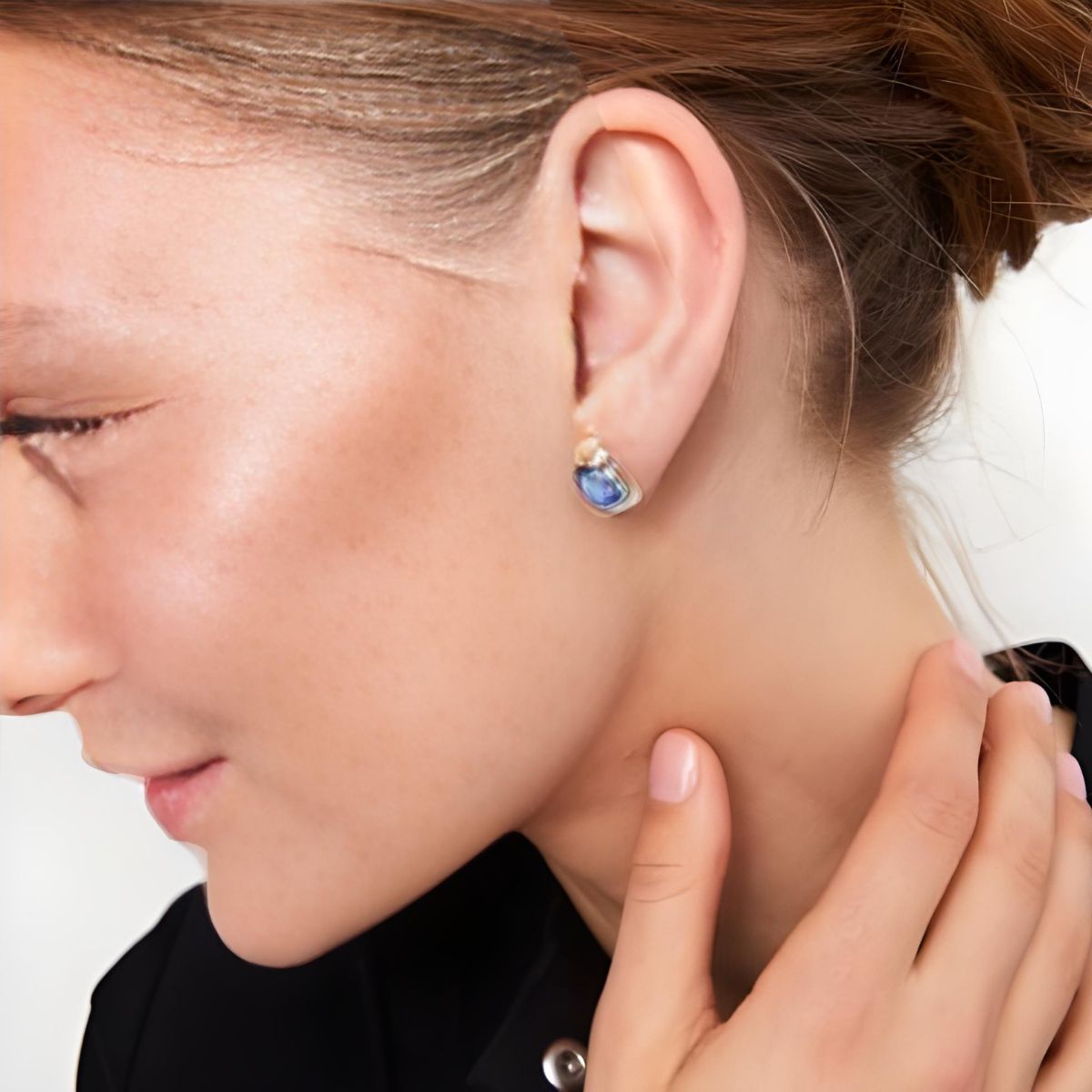 UNOde50 Ser Magnetica Earrings - Blue Crystal