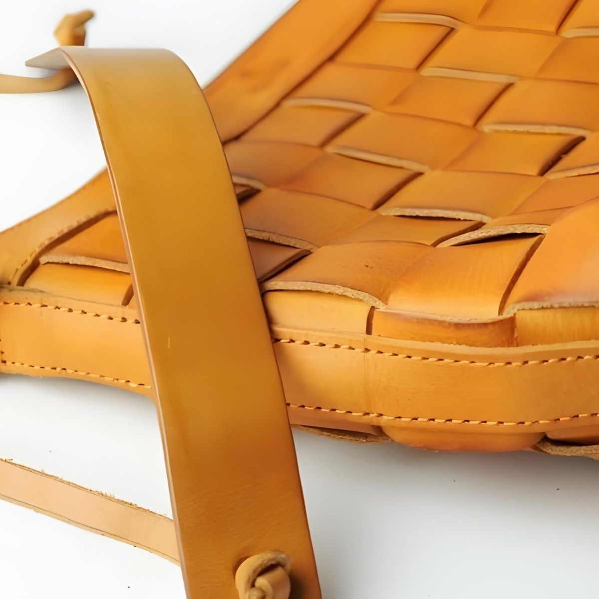 Uppdoo Venture Cross-Body Bag - Apricot