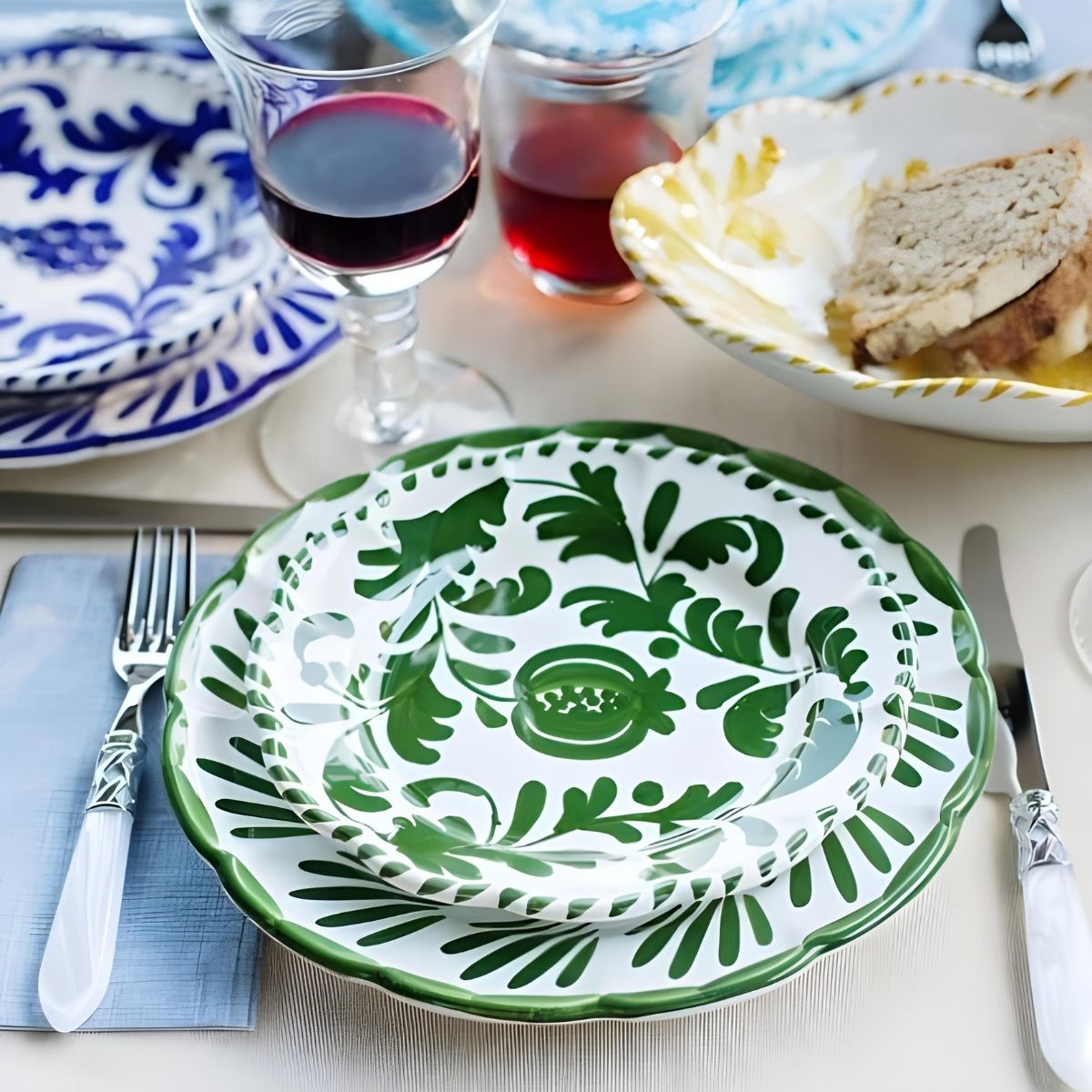 Vietri Arezzo Green Dinner Plate
