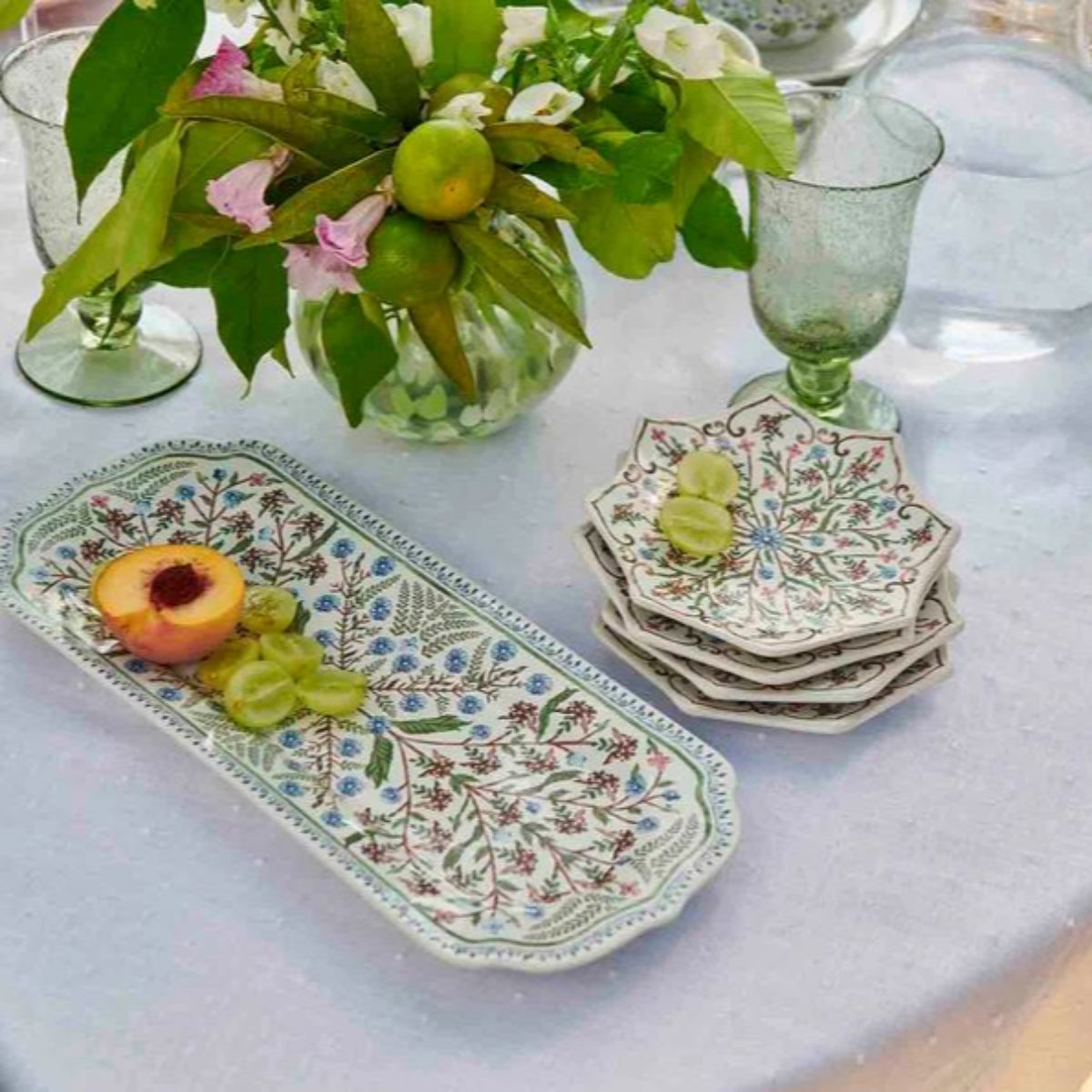 Juliska Villa Seville 15" Hostess Tray - Chambray