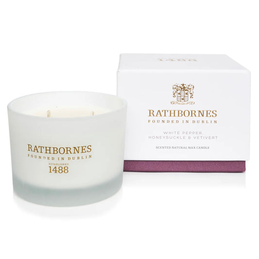 White Pepper, Honeysuckle & Vetivert Classic Candle