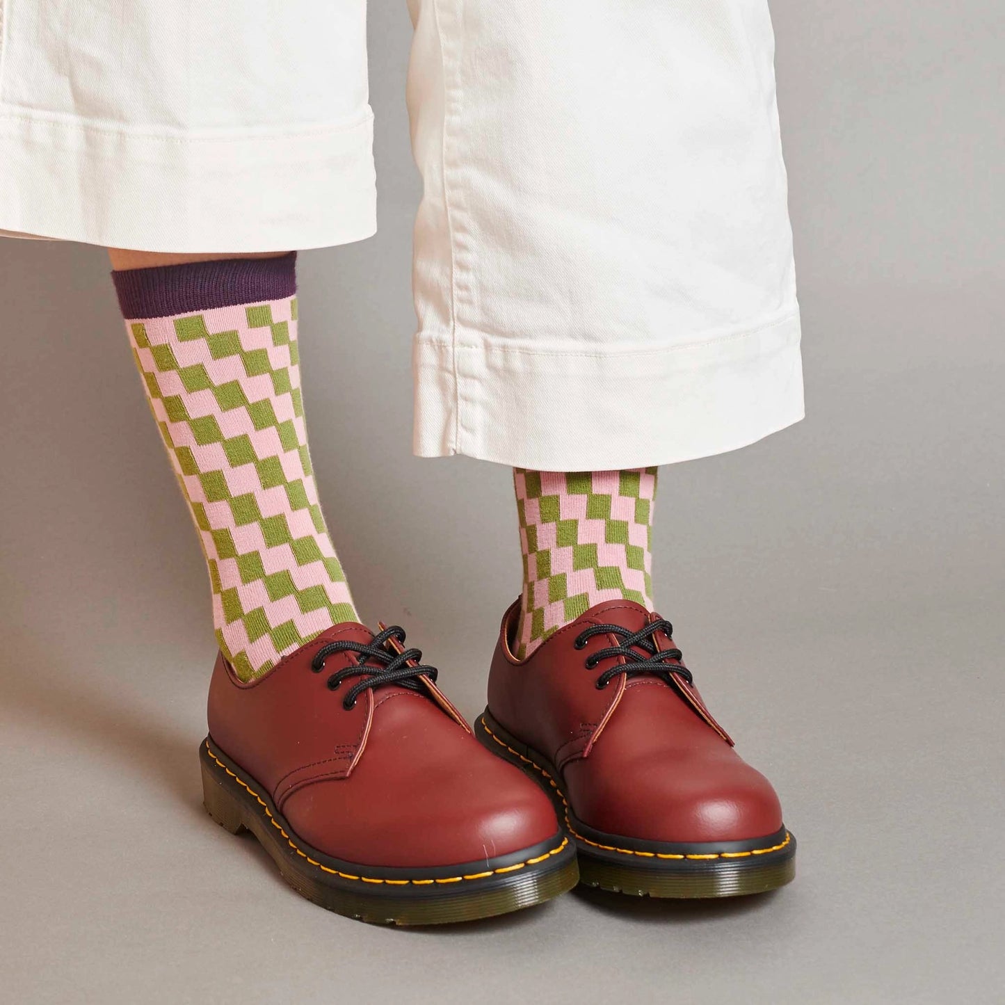 Catherine Tough Women's Organic Cotton Crew Socks - Pink Check