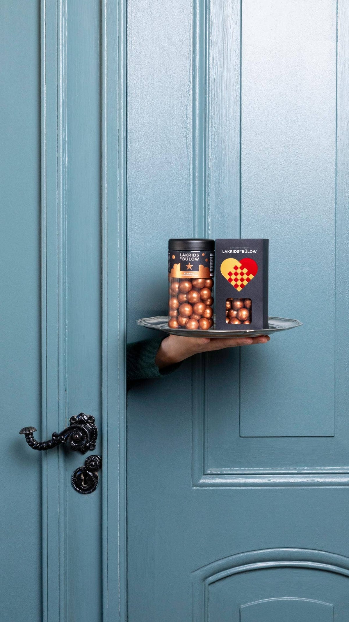 Lakrids by Bülow - CLASSIC CARAMEL | Chocolate Coated Licorice