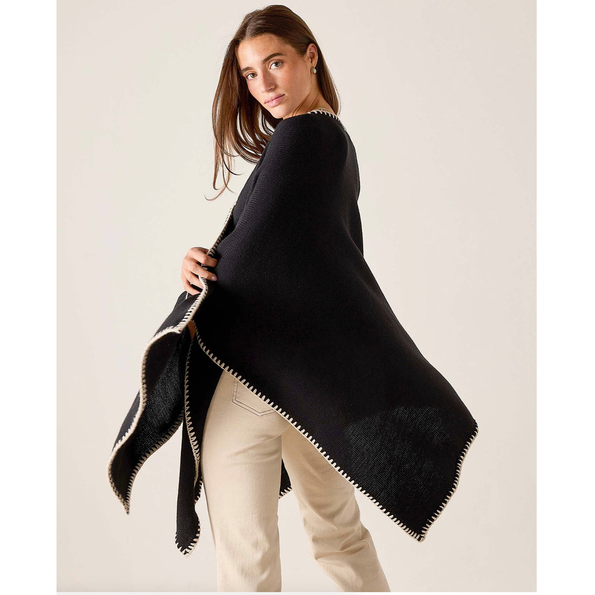 Mersea Whipstitch Travel Wrap - Black / Cream