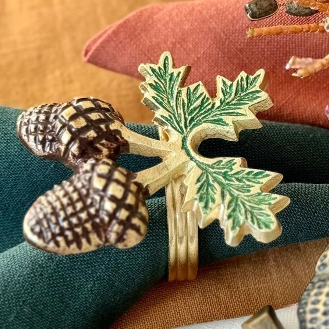 Bodrum Painted Acorn Napkin Rings Set/4