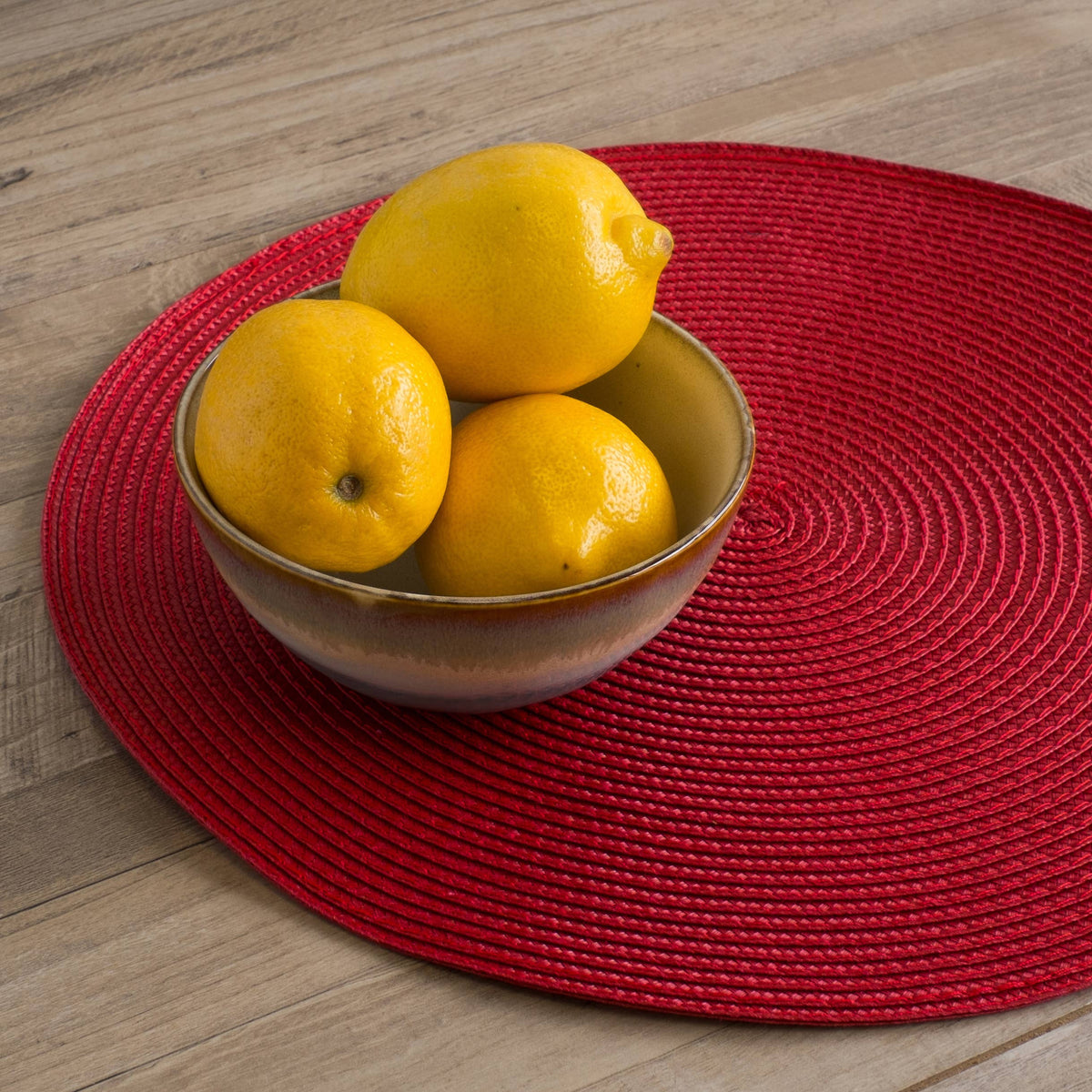 Now Designs by Danica - Disko Chili Red Round Placemat Set/4