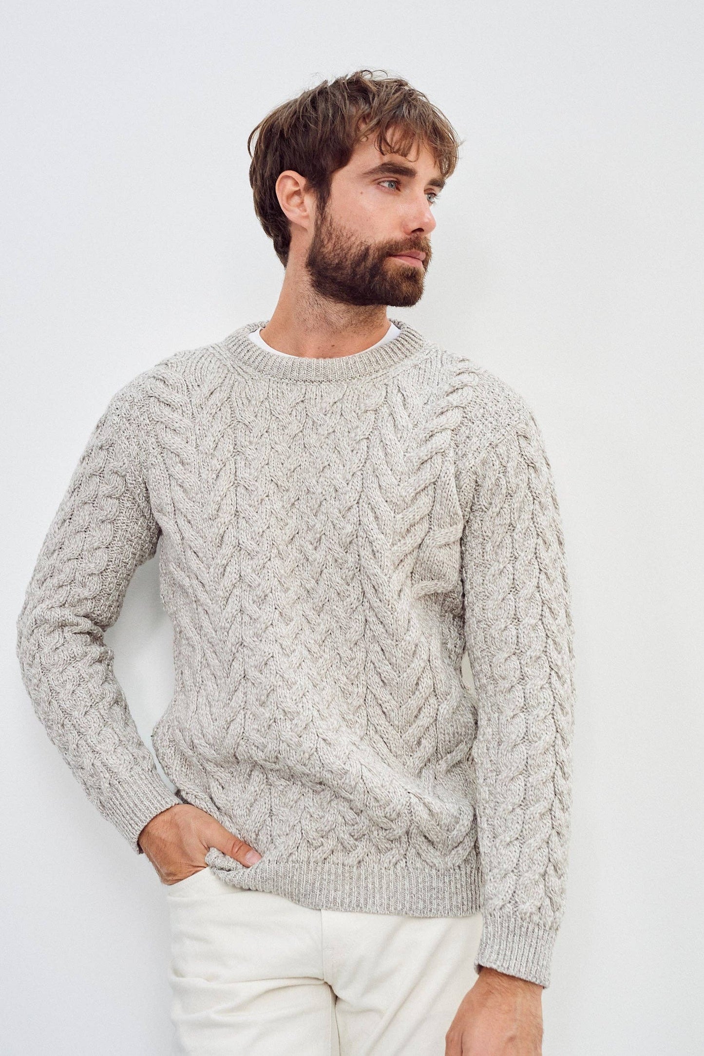 Aran Woollen Mills - Omey Mens Aran Crew Neck Sweater -  Oat