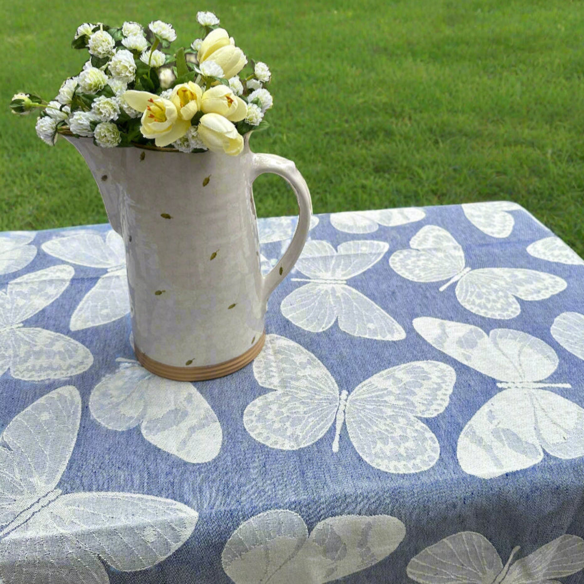 Tessitura Pardi Fauna Tablecloth - Royal Blue 68" x 68" (1 in stock)