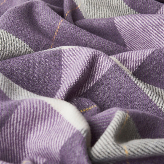 Grape Glynn Lambswool Large Throw