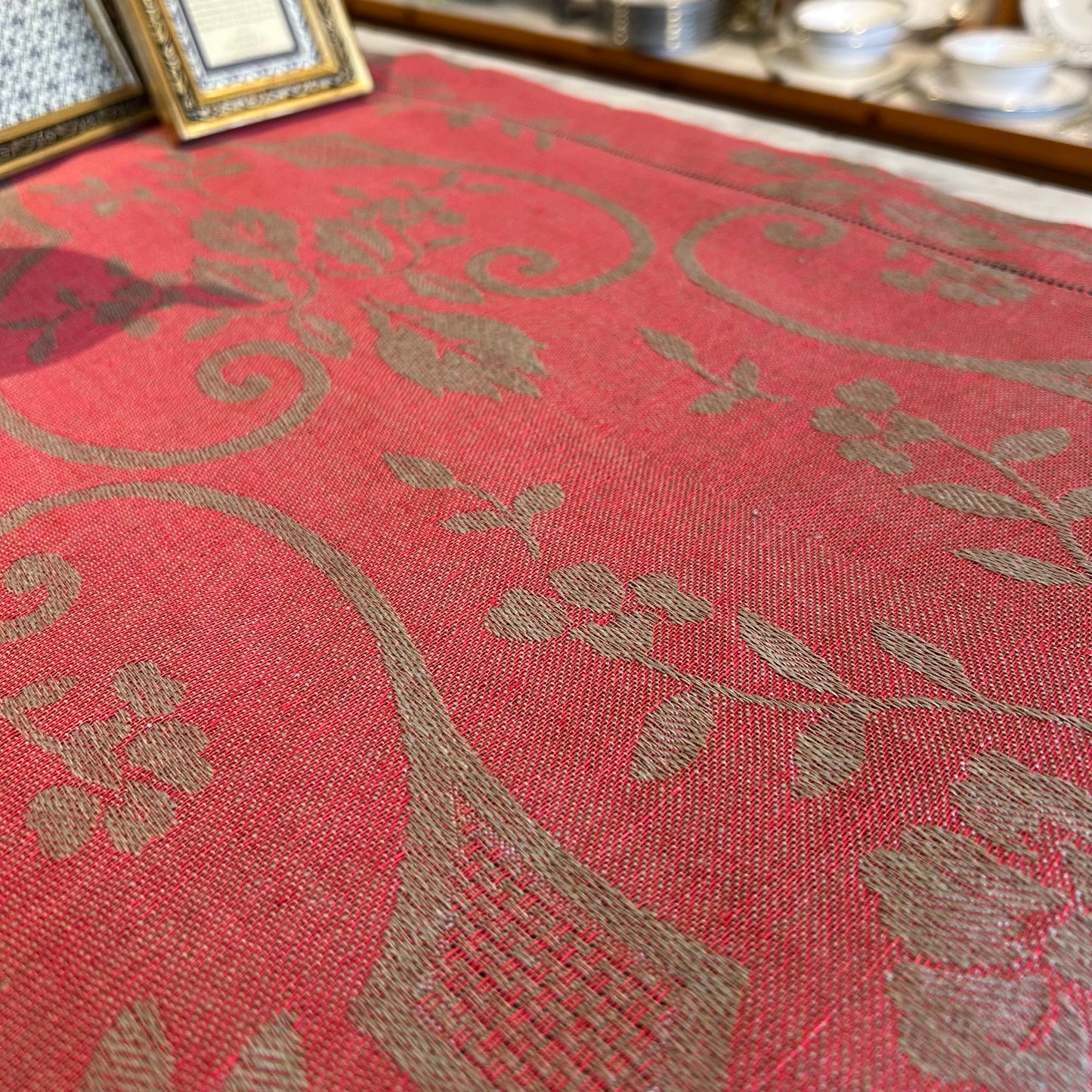 Damasco Runner Rustica Red 19" x 70"