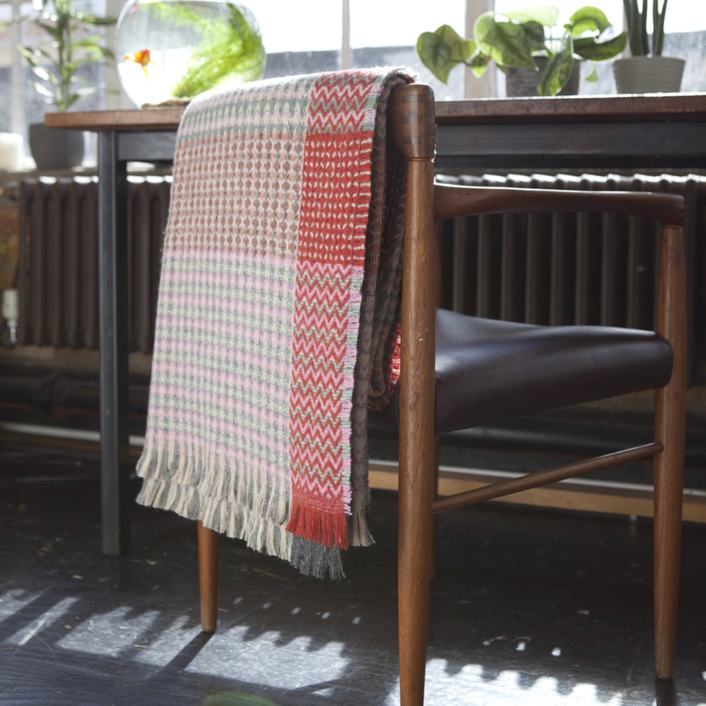 Wallace Sewell Bryce Ripple Throw