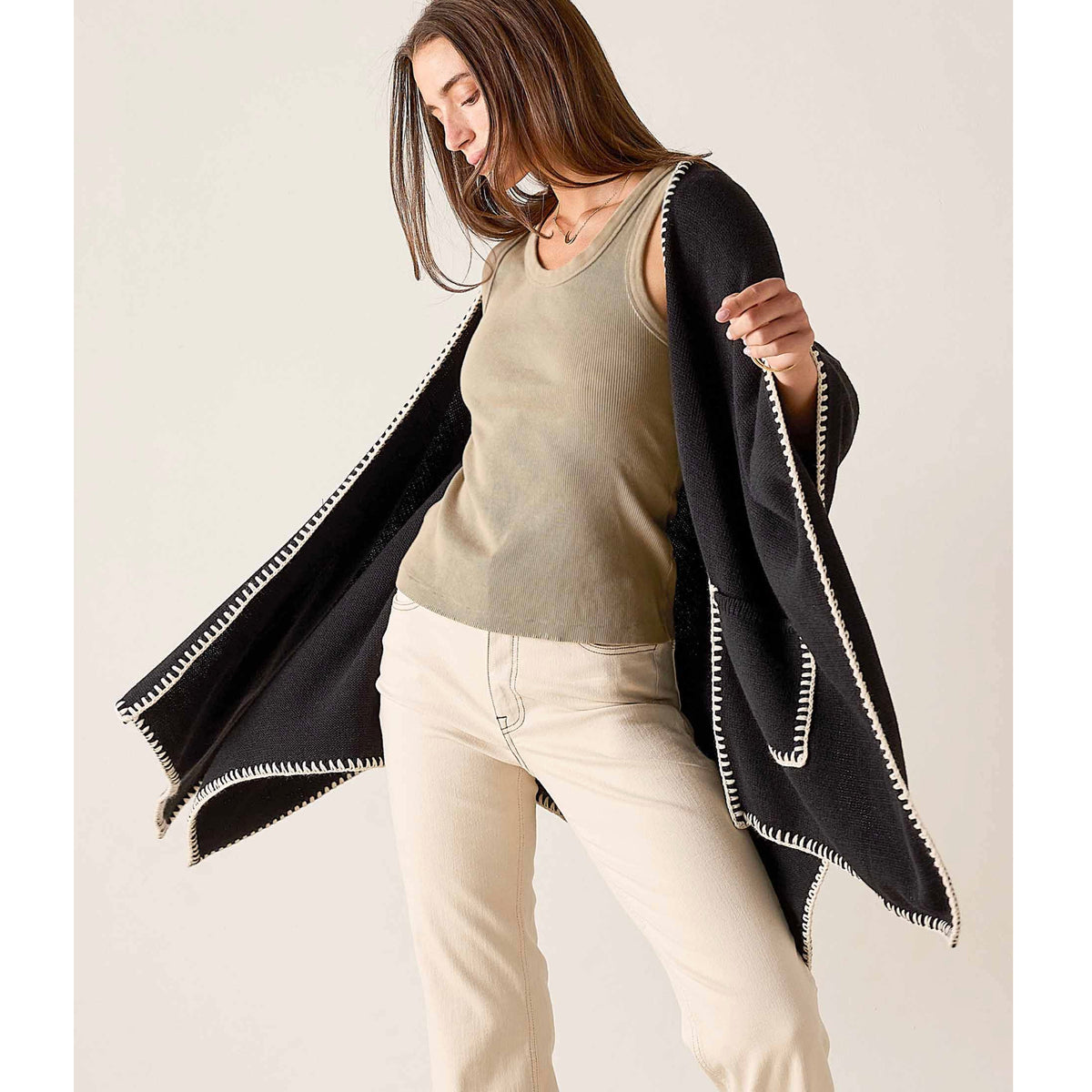 Mersea Whipstitch Travel Wrap - Black / Cream